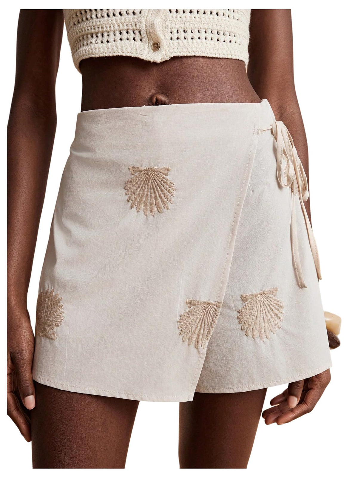 SweatyRocks Women's Boho Mini Skirts Floral Shorts Tie Side Wrap Elastic Waist Summer Skorts Beach Vacation Outfits